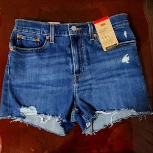 NWT Levi's high waist shorts